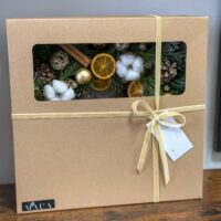 Coroniță Rustic Charm cu Bumbac și Scorțișoară
